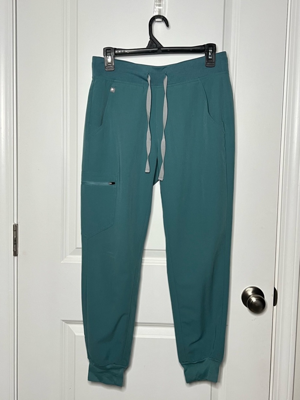 Figs Scrub Pants Womens Teal-Green Zamora Jogger Pants Medical Nursing Sz S/P